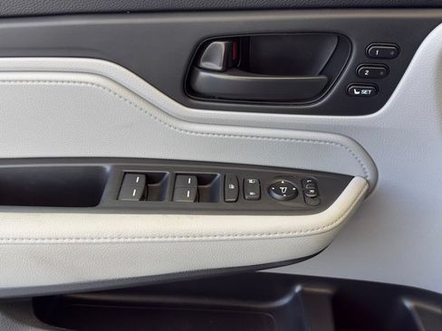 Used 2020 Honda Odyssey EX-L image 32