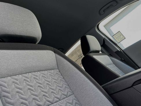 New 2024 Chevrolet Equinox LS w/ LS Convenience Package image 14