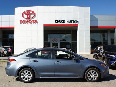 Used 2025 Toyota Corolla LE