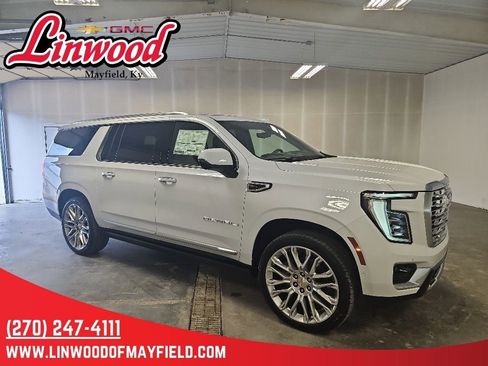 New 2026 GMC Yukon XL Denali AWD/4WD image 1