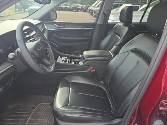 Used 2023 Jeep Grand Cherokee Limited w/ Black Appearance Package AWD/4WD image 3