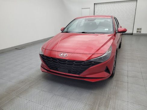 Used 2023 Hyundai Elantra SEL w/ Convenience Package FWD image 15