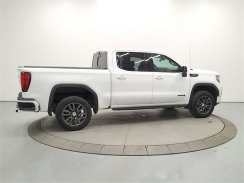 Used 2022 GMC Sierra 1500 AT4 w/ AT4 Premium Package image 7