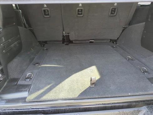 Used 2023 Jeep Wrangler Sport image 21