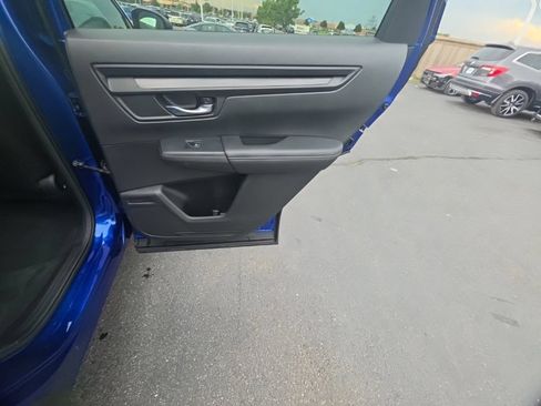 Used 2025 Honda CR-V LX image 28