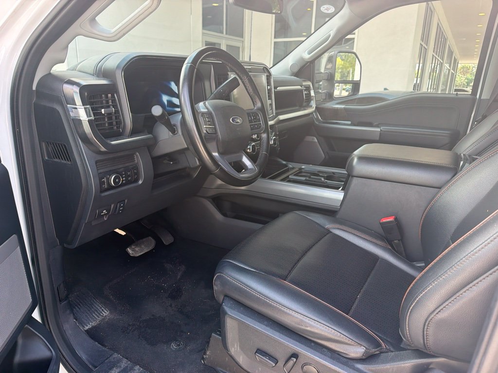 Used 2026 Ford F250 Lariat AWD/4WD image 7