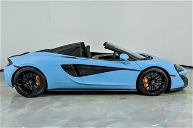 Used 2018 McLaren 570S Spider RWD image 4