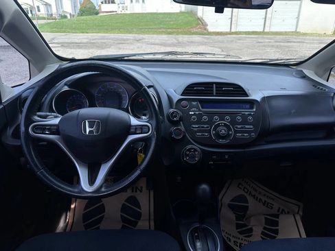 Used 2013 Honda Fit Sport image 14