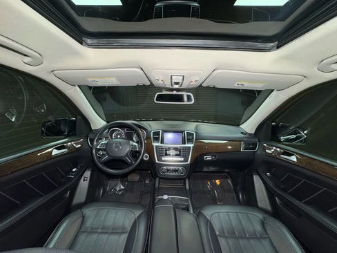 Used 2016 Mercedes-Benz GL 450 4MATIC w/ Premium I Package image 26