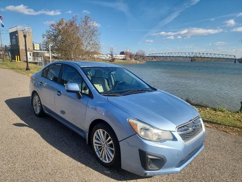 Used 2012 Subaru Impreza 2.0i Premium image 7
