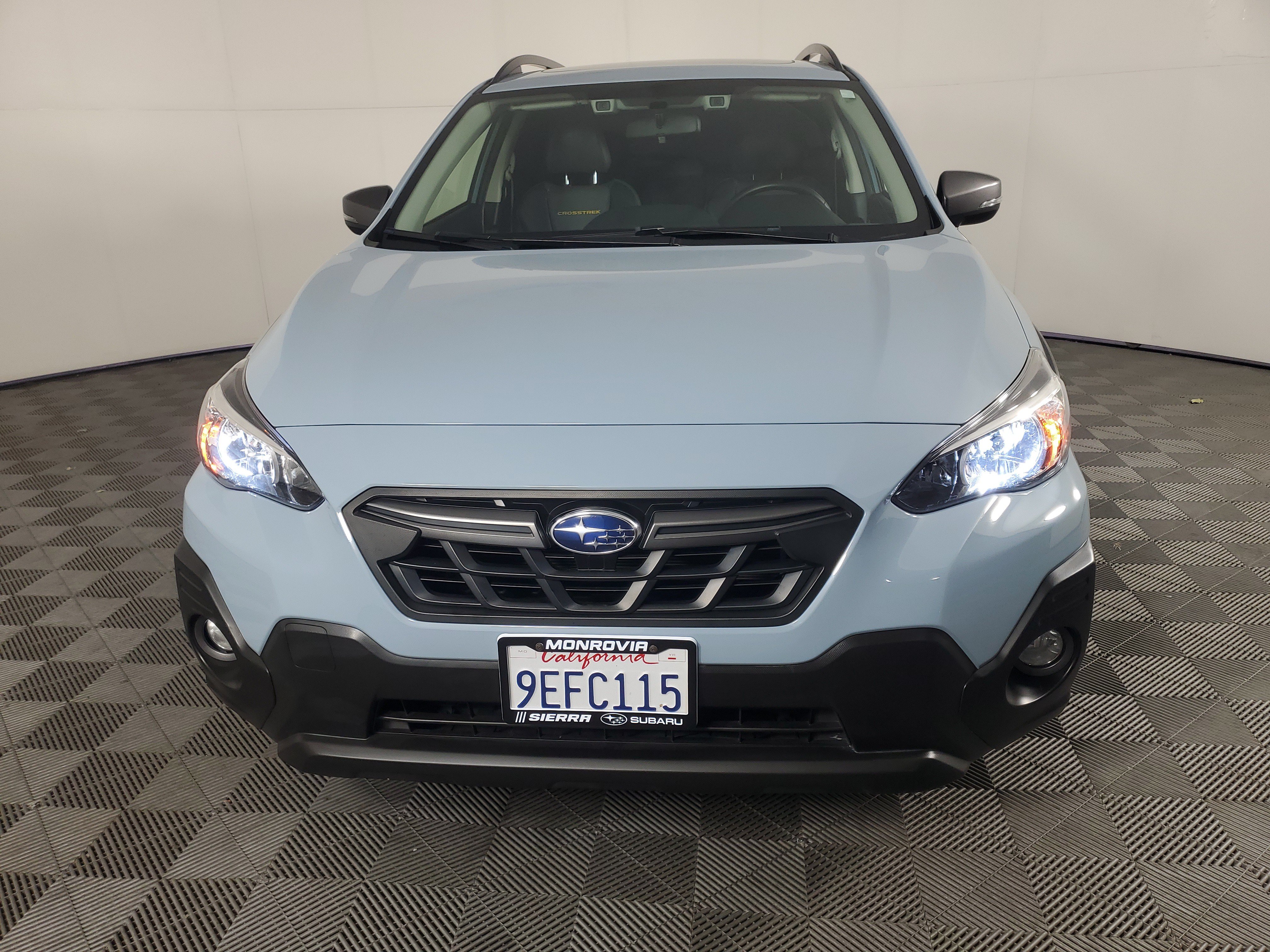 Used 2023 Subaru Crosstrek 2.5i Sport AWD/4WD image 9