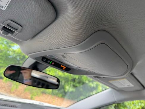 Certified 2019 Chevrolet Equinox LS w/ LS Convenience Package FWD image 24