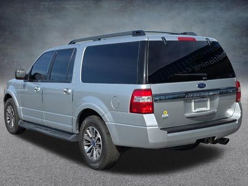 Used 2017 Ford Expedition EL XLT w/ Equipment Group 202A AWD/4WD image 4