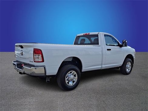 Used 2024 RAM 2500 Tradesman w/ Chrome Appearance Group image 5