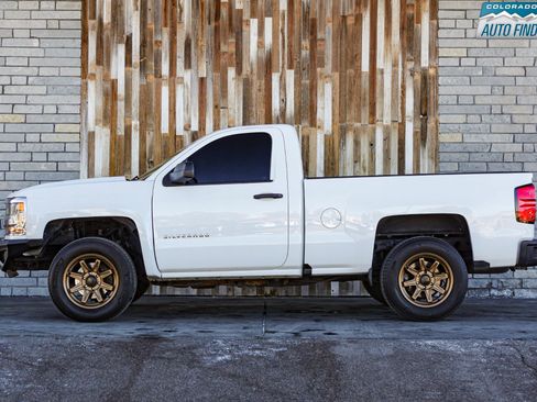 Used 2017 Chevrolet Silverado 1500 W/T w/ Trailering Package image 3