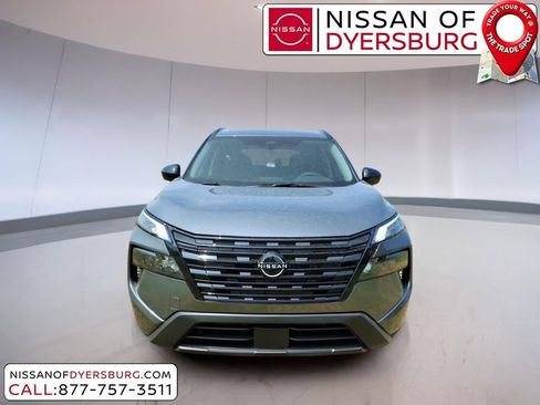 New 2026 Nissan Rogue SV FWD image 8
