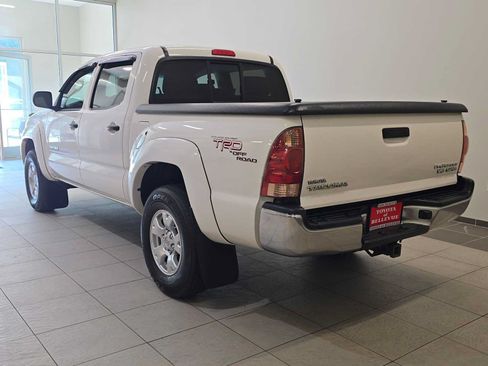 Used 2008 Toyota Tacoma PreRunner RWD image 4