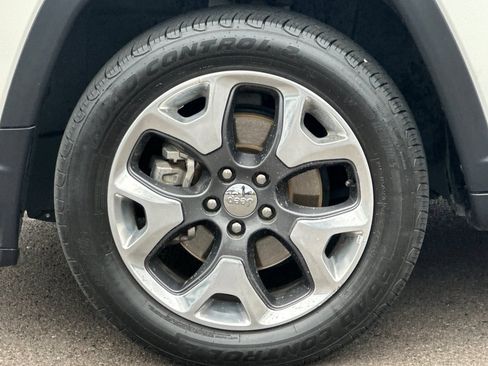 Used 2017 Jeep Compass Limited AWD/4WD image 24