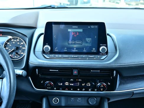 Used 2021 Nissan Rogue SL AWD/4WD image 19