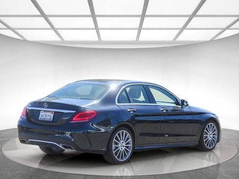 Used 2019 Mercedes-Benz C 300 Sedan image 3