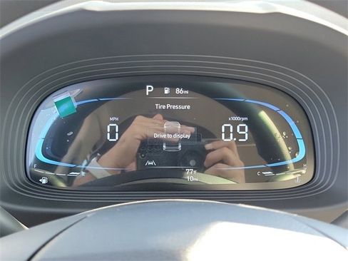 New 2026 Hyundai Venue SE image 7