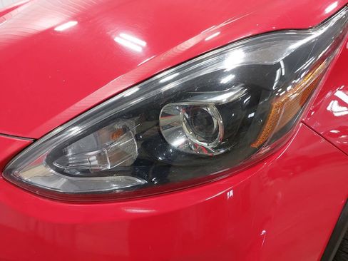 Used 2018 Toyota Prius C Four image 31