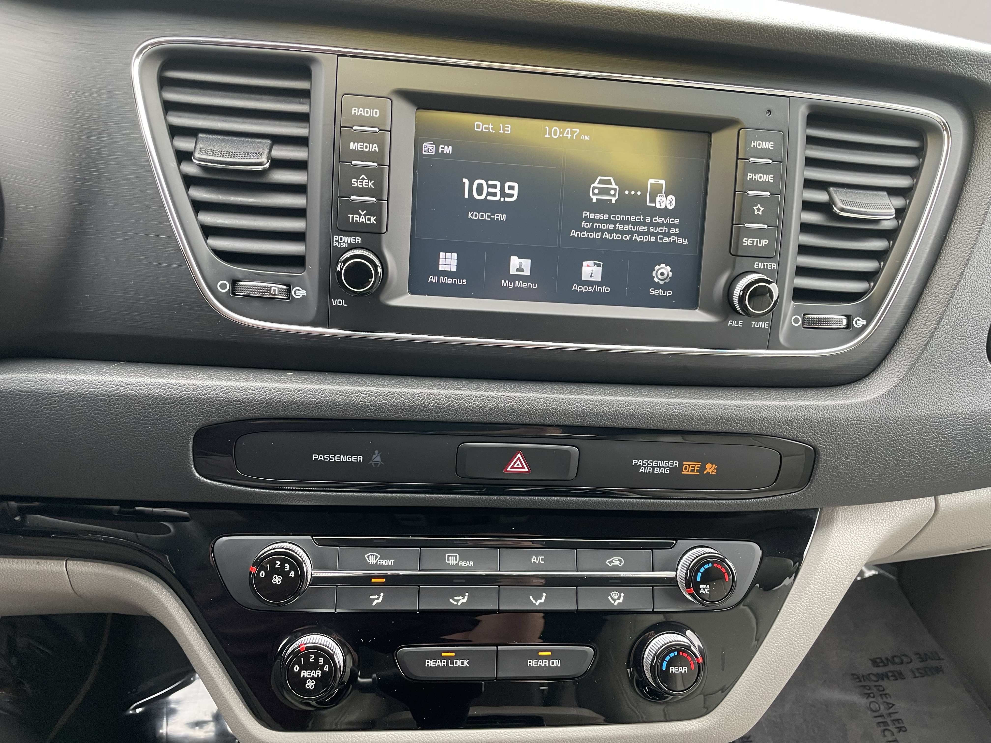Used 2020 Kia Sedona LX FWD image 20