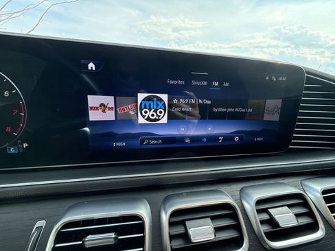 Used 2025 Mercedes-Benz GLE 350 4MATIC image 19