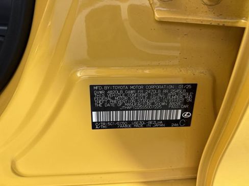 Certified 2025 Lexus IS 500 image 40