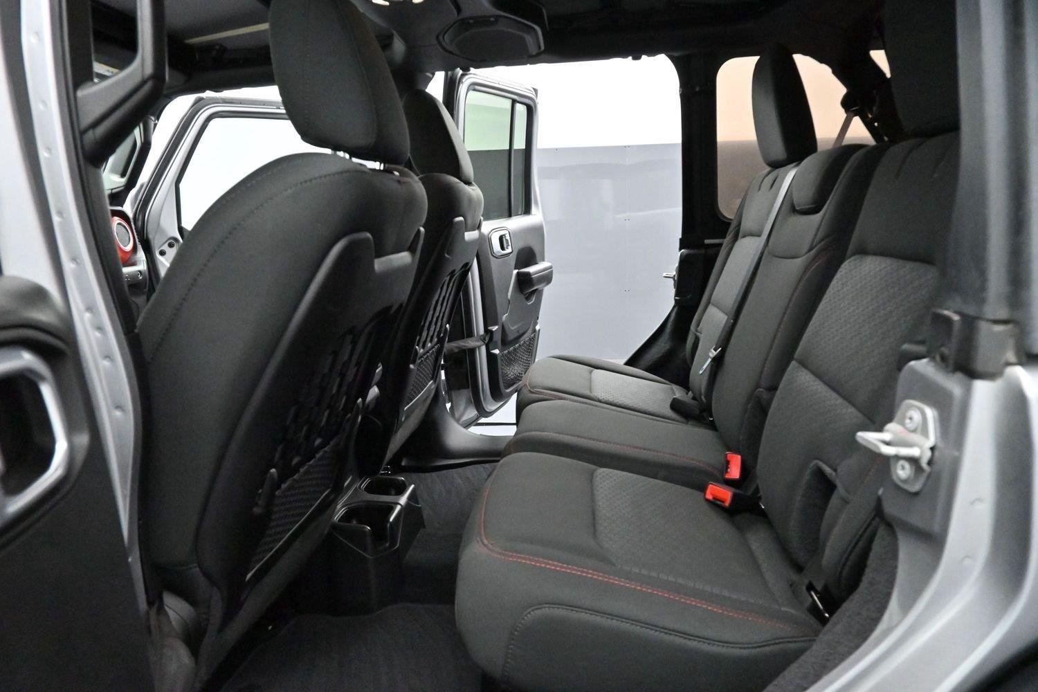 Used 2021 Jeep Wrangler Unlimited Rubicon AWD/4WD image 24