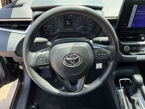 Used 2024 Toyota Corolla LE FWD image 26