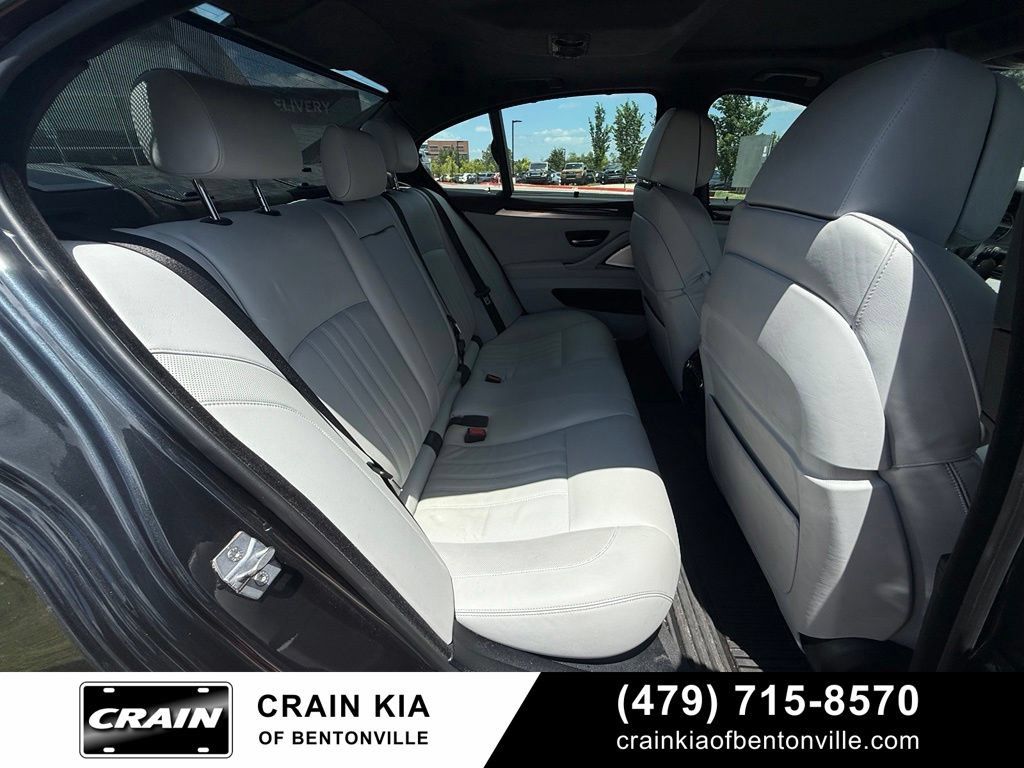 Used 2014 BMW M5 RWD image 22
