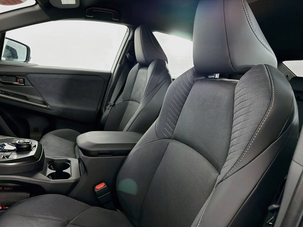 New 2026 Toyota C-HR AWD/4WD image 32