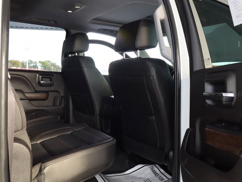 Used 2017 GMC Sierra 3500 Denali w/ Duramax Plus Package image 33