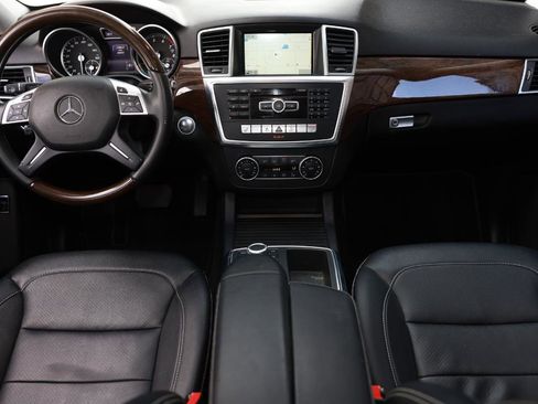 Used 2014 Mercedes-Benz ML 350 4MATIC w/ Premium 1 Package image 21