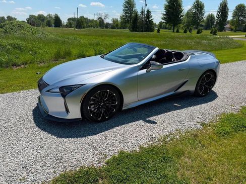 Used 2022 Lexus LC 500 Convert w/ Accessory Package RWD image 5
