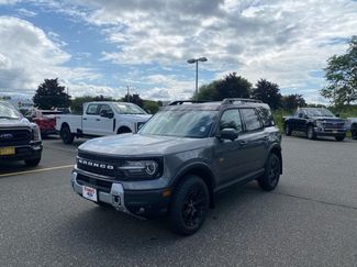 New 2026 Ford Bronco Sport Badlands w/ Sasquatch Badlands Package AWD/4WD video 3