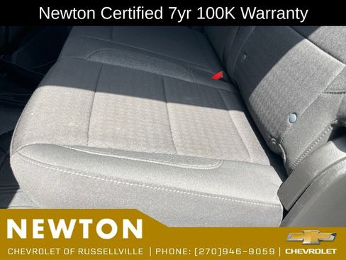 Used 2023 Chevrolet Silverado 1500 LT AWD/4WD image 31