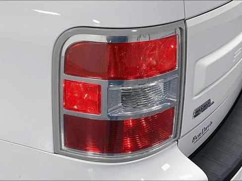 Used 2019 Ford Flex SEL AWD/4WD image 21