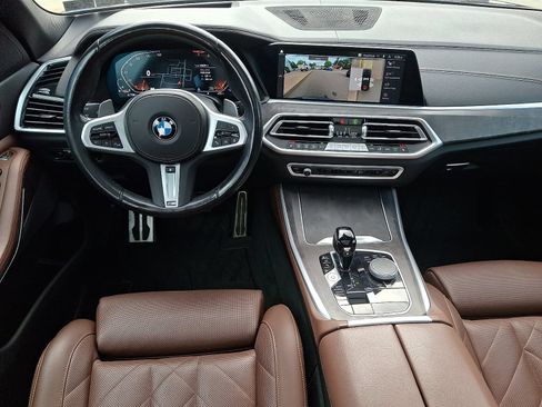 Used 2023 BMW X5 xDrive40i w/ M Sport Package AWD/4WD image 11