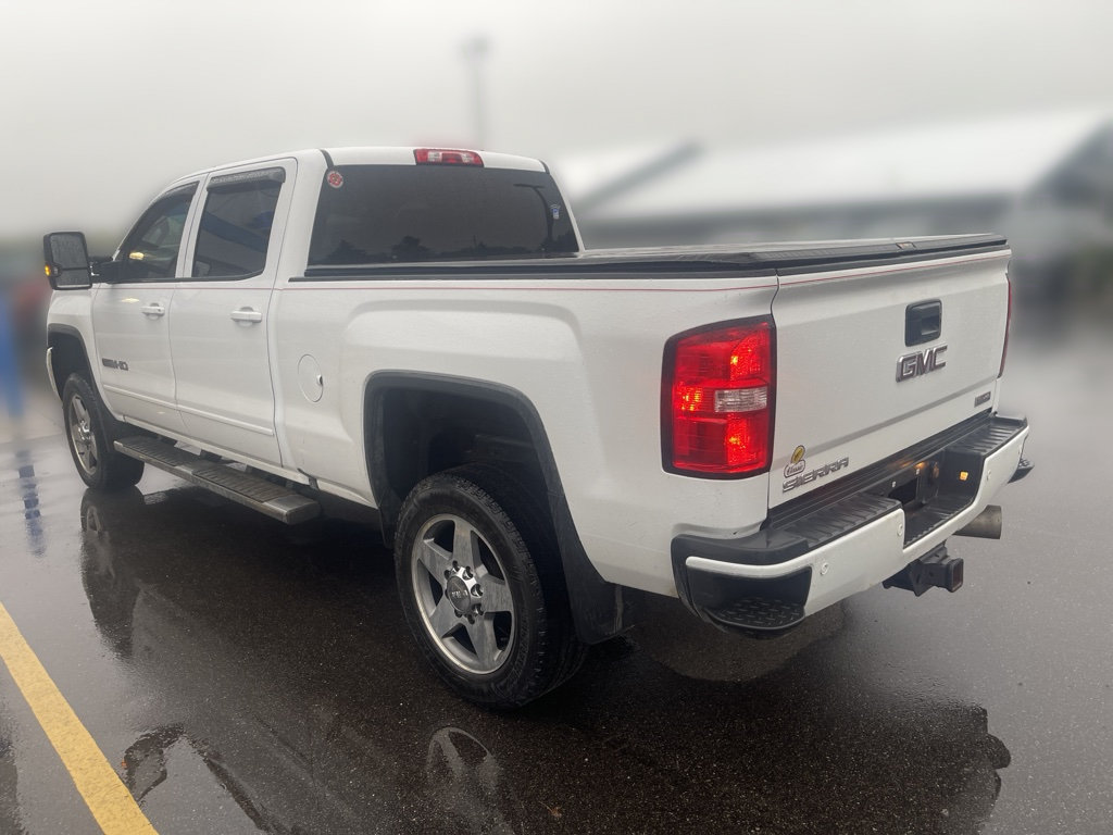 Used 2018 GMC Sierra 2500 SLT w/ All Terrain HD Package AWD/4WD image 6