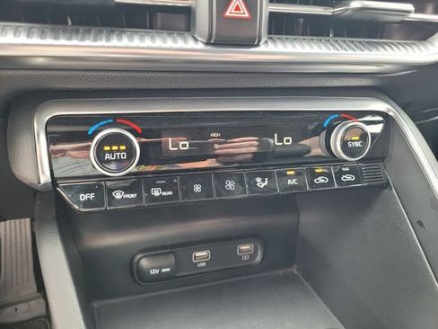 Used 2024 Kia K5 GT FWD image 27