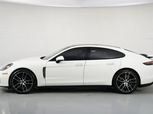 Used 2023 Porsche Panamera Platinum Edition w/ Smoking Package image 54