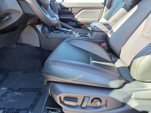 Used 2025 Toyota Tacoma TRD Pro AWD/4WD image 20