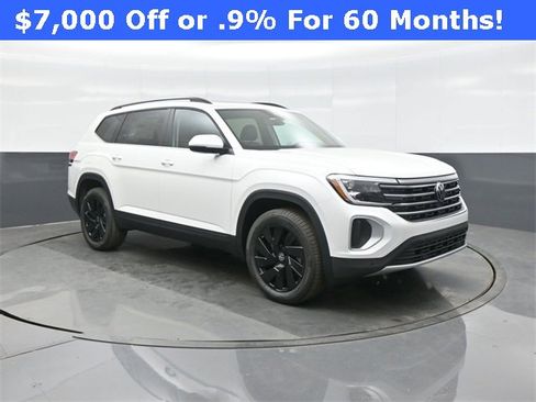 New 2026 Volkswagen Atlas SE image 1