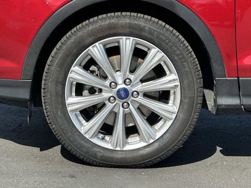 Used 2017 Ford Escape Titanium AWD/4WD image 9