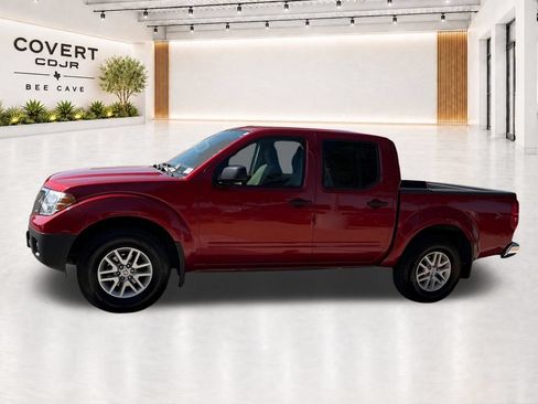 Used 2017 Nissan Frontier SV AWD/4WD image 6