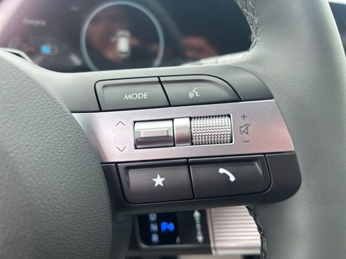 New 2026 Hyundai Tucson Limited AWD/4WD image 17