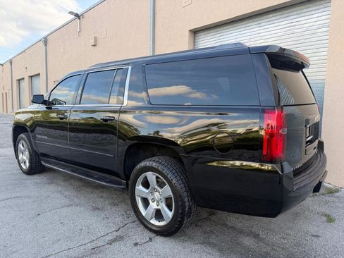 Used 2017 Chevrolet Suburban LS w/ All-Season Package RWD image 13