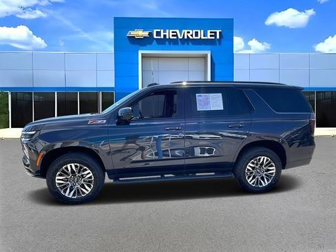 Used 2025 Chevrolet Tahoe Z71 AWD/4WD image 6